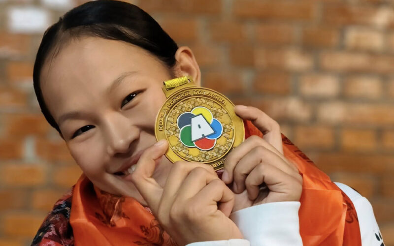 स्वर्ण विजेता एरिकालाई स्वागत