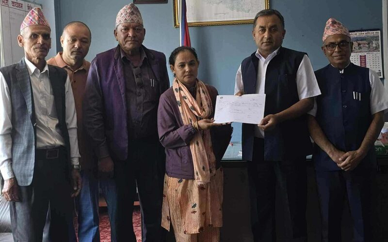 जेनजी आन्दोलनका तीन सहिद परिवारलाई राहत वितरण