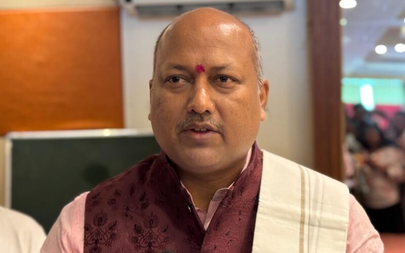 मधेश प्रदेशका मुख्यमन्त्री सिंहद्वारा पदबाट राजिनामा