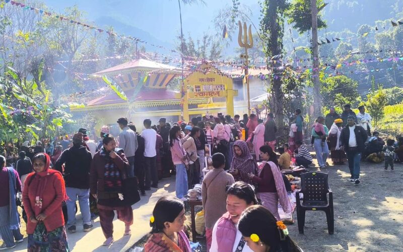 शान्तिपुर चक्रेश्वरमा  सुरु भयो मेला