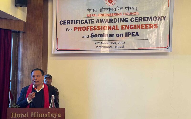 कर्मचारीले समयमै निर्णय नगर्दा राज्यले ठूलो नोक्सानी बेहोरिरहेको छ : मन्त्री घिसिङ