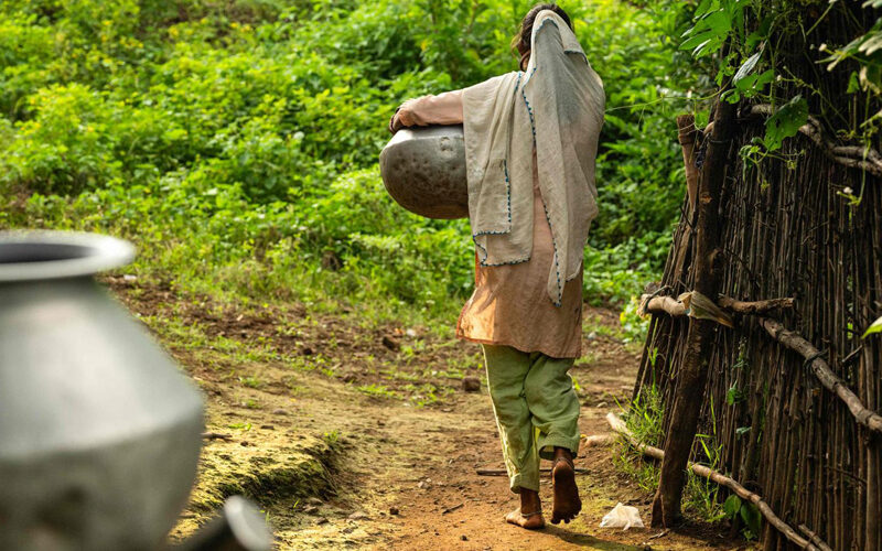 भारतका सुक्खा प्रभावित गाउँमा बालिकाहरूको शिक्षा गम्भीर सङ्कटमा