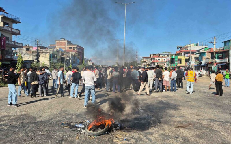 सिमरा अपडेट: वार्तामा बस्नुअघि सडकमा जेनजीको छलफल