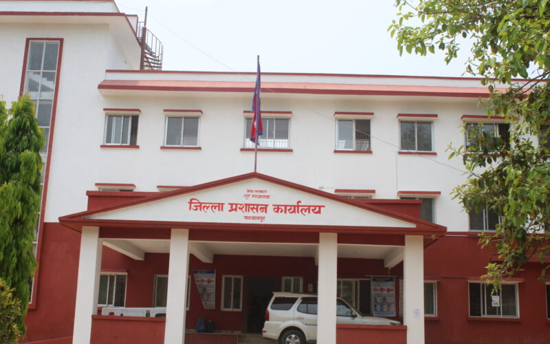 मकवानपुरमा १५ हतियार बुझाइयो