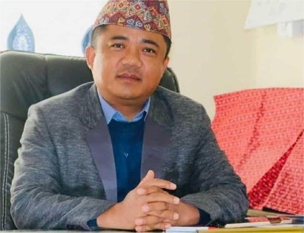 अध्यक्षबाट राजीनामा दिएका पोखरेललाई पार्टीले गर्‍यो पदमुक्त, कार्यवाहक अध्यक्षको जिम्मा हिदम लामालाई