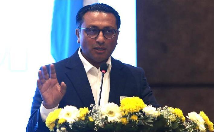 नवनिर्वाचित सांसदहरूलाई स्वर्णिमले भने– वाचापत्र दोहोर्‍याएर पढ्नुहोला