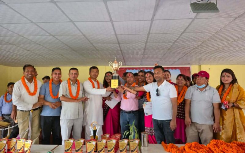 बाग्मती प्रदेशसभा सदस्य खेलकुद र शिक्षामा उत्कृष्ट पुरस्कृत र सम्मानित गरियो