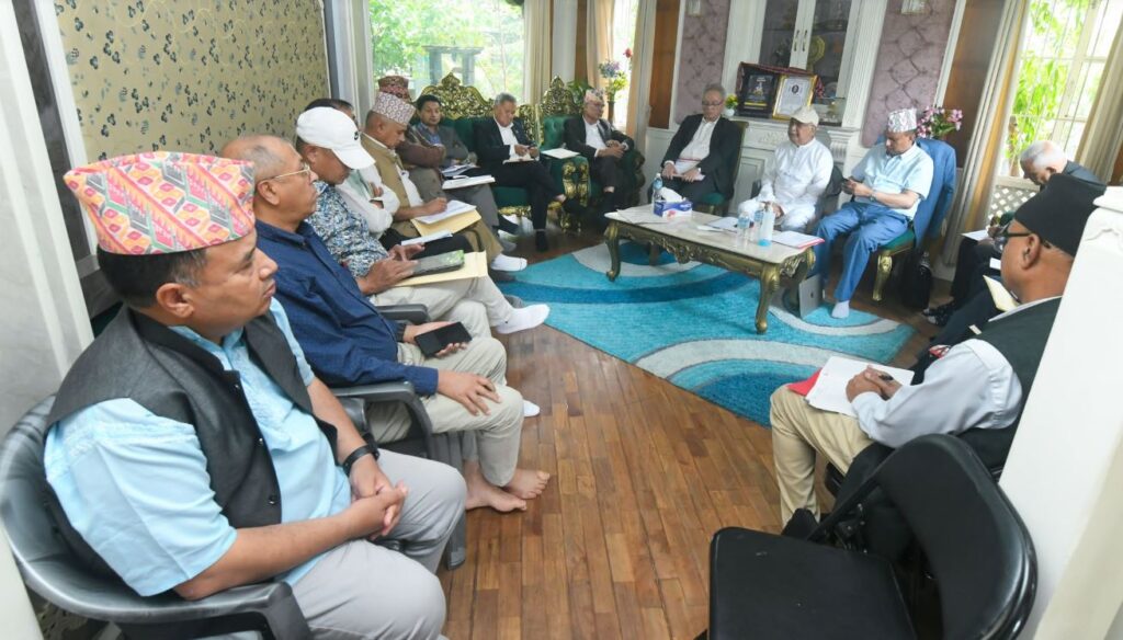 एमाले सचिवालय बैठक जारी