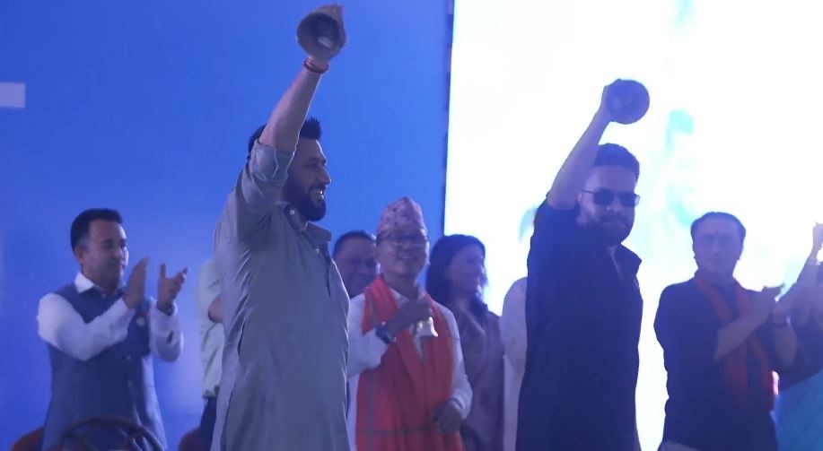 रास्वपाको पहिलो महाधिवेशन चितवनमा शुरू
