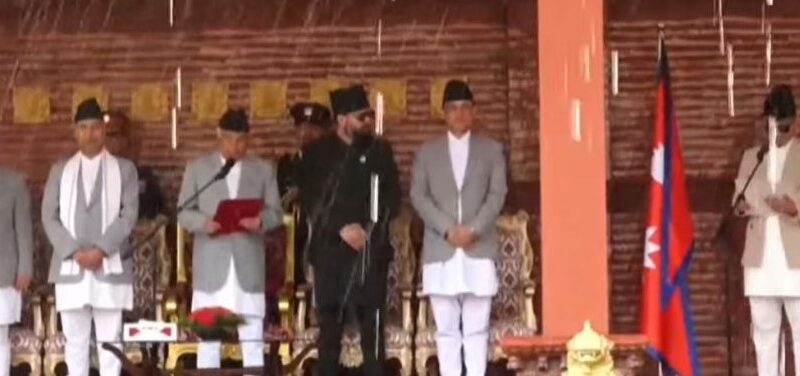 सुधन र महावीरले लिए शपथ