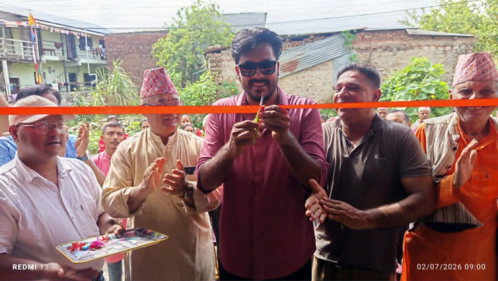चाैघडामा खुल्याे  सर्बाेतम सुन्दर संचिती सहकारीको  पसल