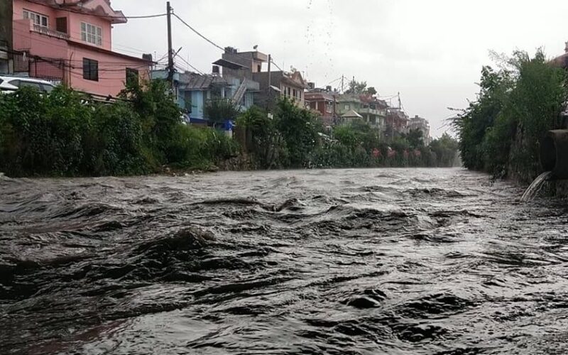 काठमाडौंमै छ आज बाढीको उच्च जोखिम