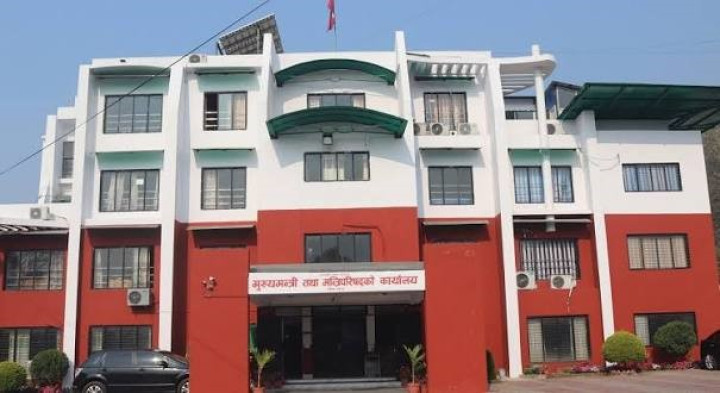 बागमती सरकारबाट एमालेका ६ मन्त्रीले राजीनामा दिए